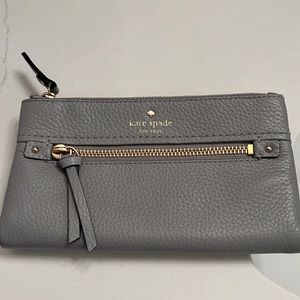 Kate spade krysta clutch wallet